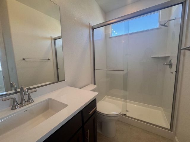 2048 Lazy Day Ln, Roseville, CA 95747