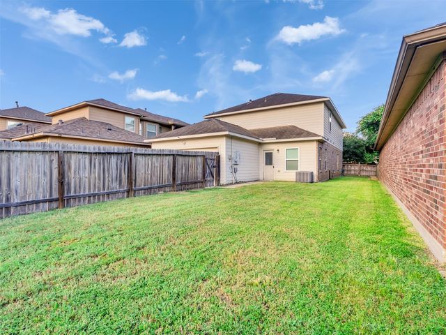 8235 Gran Villa Drive, Cypress, TX 77433