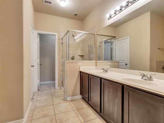 8235 Gran Villa Drive, Cypress, TX 77433