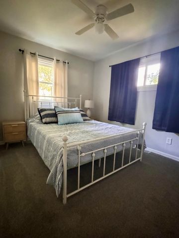 14977 Lakeshore Avenue, Grand Haven, MI 49417