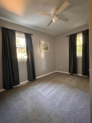 14977 Lakeshore Avenue, Grand Haven, MI 49417