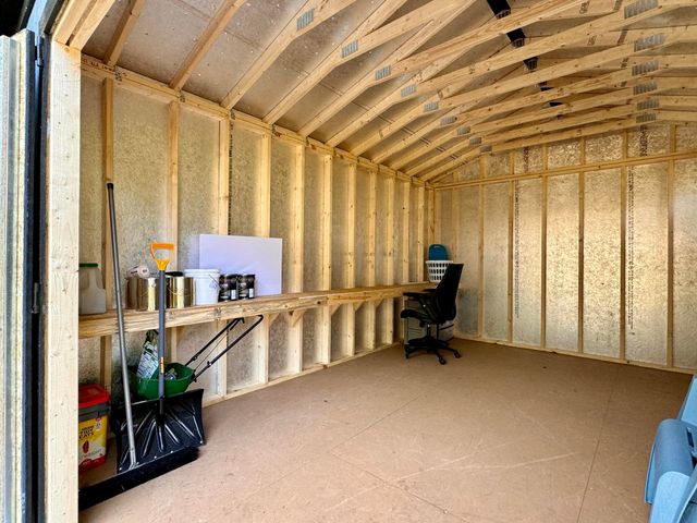 14977 Lakeshore Avenue, Grand Haven, MI 49417