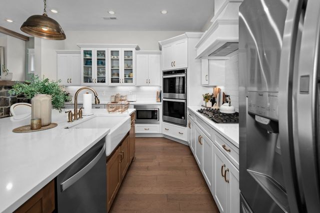 332 Azalea Cir, Hendersonville, TN 37075
