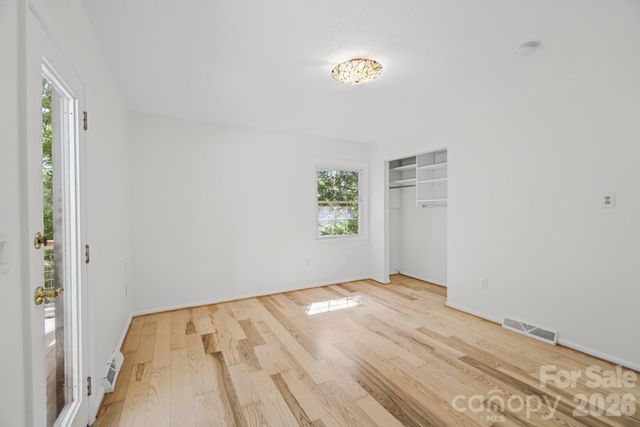 35 Clement Drive, Asheville, NC 28805