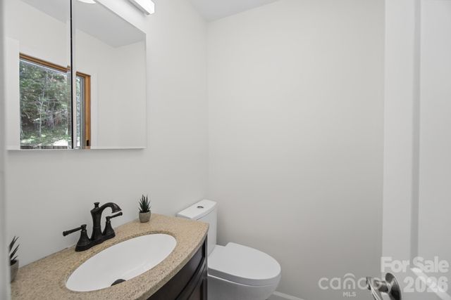 35 Clement Drive, Asheville, NC 28805