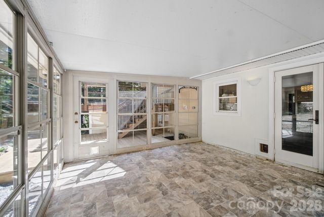 35 Clement Drive, Asheville, NC 28805
