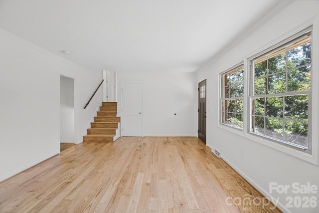 35 Clement Drive, Asheville, NC 28805