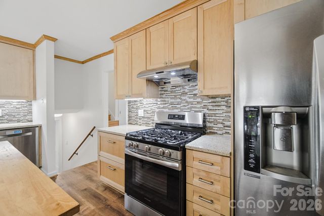 35 Clement Drive, Asheville, NC 28805