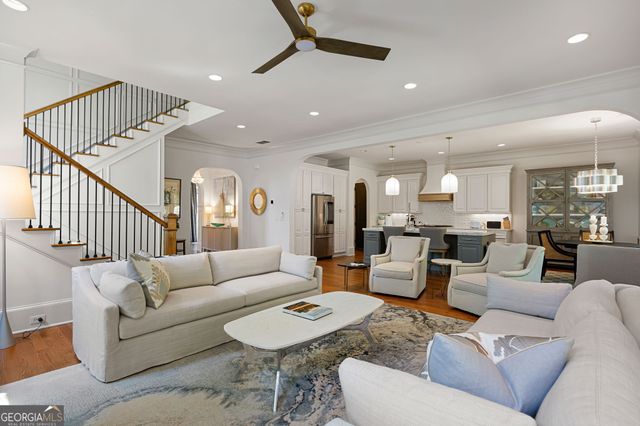 4145 W Cooper Lake Drive SE, Smyrna, GA 30082