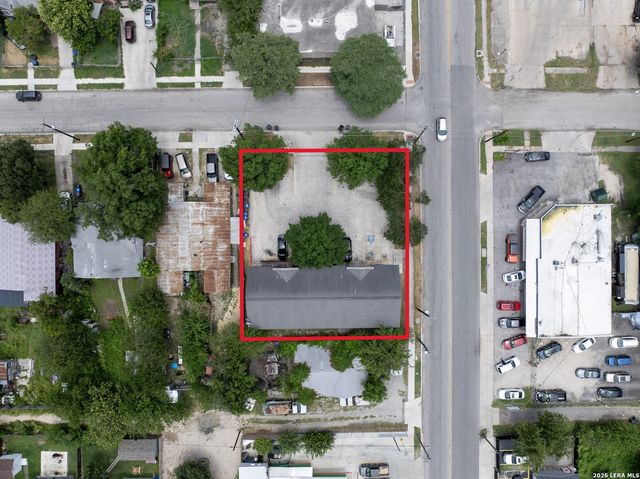 1702 W Craig PL, San Antonio, TX 78201