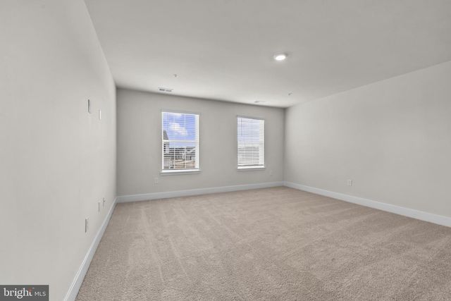 224 ECLIPSE ST, Charles Town, WV 25414