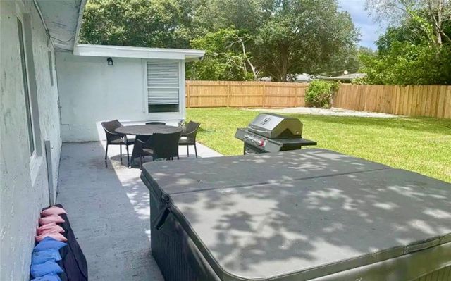 3113 MCINTOSH ROAD, Sarasota, FL 34232