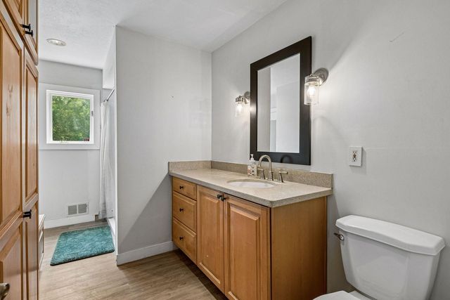 3225 W 54th Street, Edina, MN 55410
