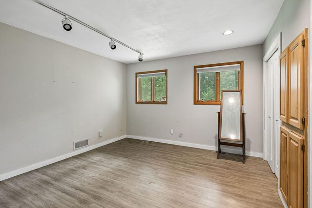 3225 W 54th Street, Edina, MN 55410