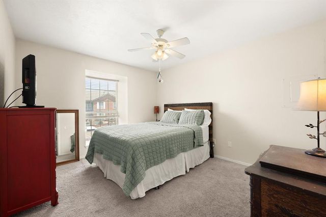11525 N Meridian Avenue 206, Oklahoma City, OK 73120