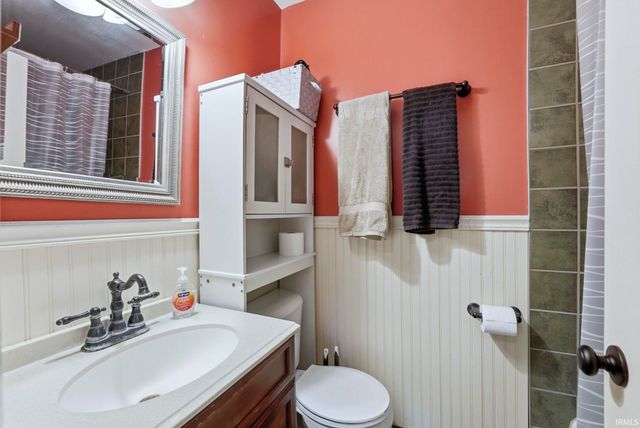 206 S Walnut Street, Columbia City, IN 46725