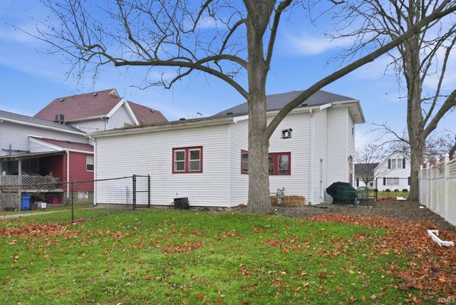 206 S Walnut Street, Columbia City, IN 46725