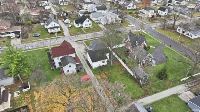 206 S Walnut Street, Columbia City, IN 46725