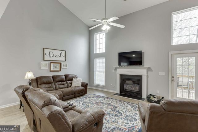 7804 Keepsake Lane, Flowery Branch, GA 30542