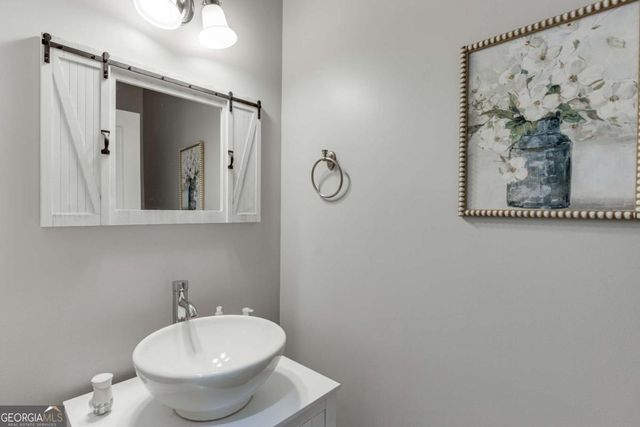 7804 Keepsake Lane, Flowery Branch, GA 30542