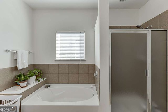 7804 Keepsake Lane, Flowery Branch, GA 30542