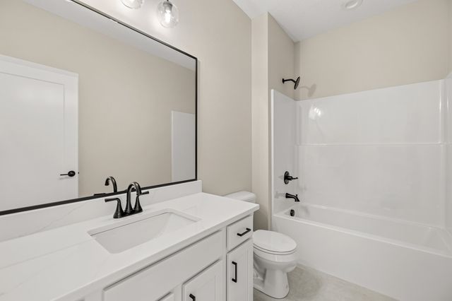 733 34th Street SE, Altoona, IA 50009