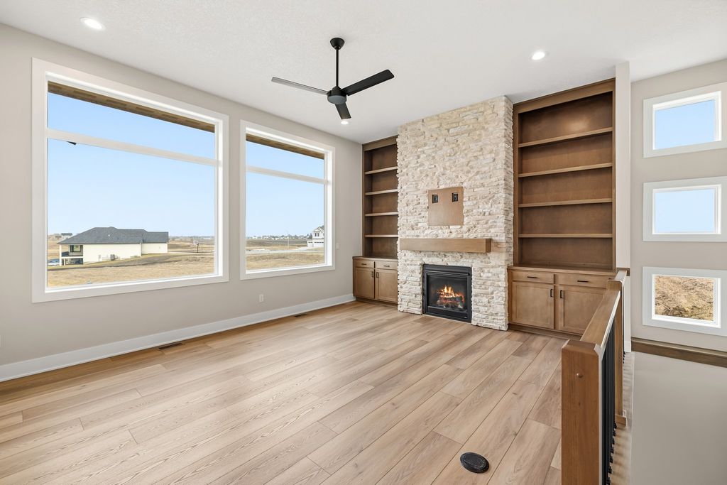 733 34th Street SE, Altoona, IA 50009