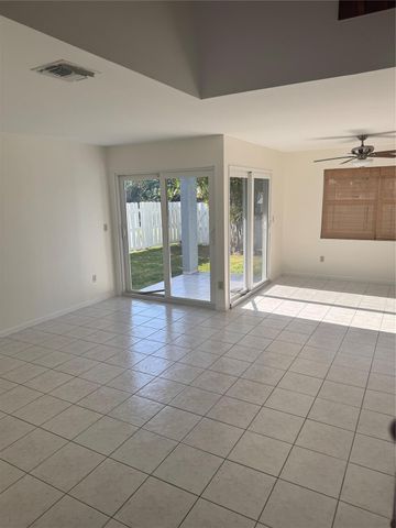 9929 NW 9TH CT, Plantation, FL 33324