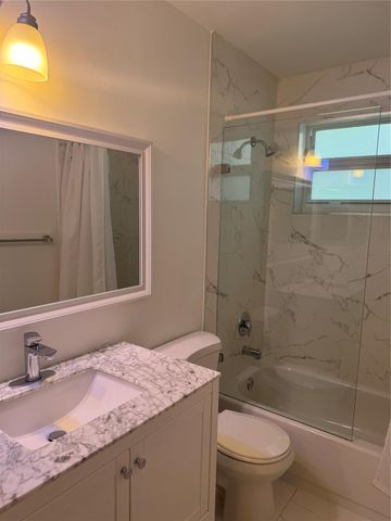 9929 NW 9TH CT, Plantation, FL 33324