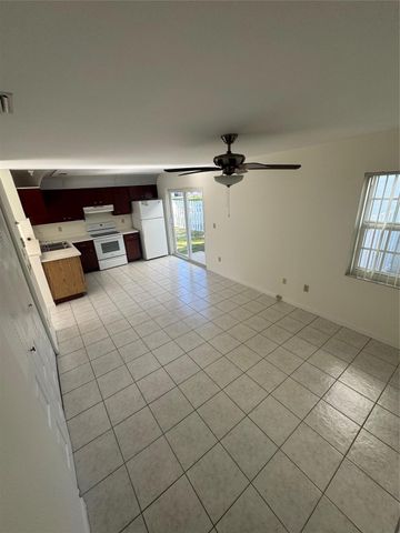 9929 NW 9TH CT, Plantation, FL 33324
