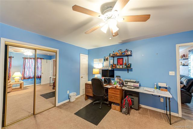 150 Park Lane, Massapequa, NY 11758
