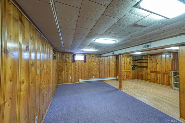 150 Park Lane, Massapequa, NY 11758