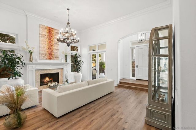 13092 Harwick Lane, San Diego, CA 92130