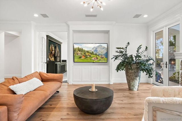 13092 Harwick Lane, San Diego, CA 92130