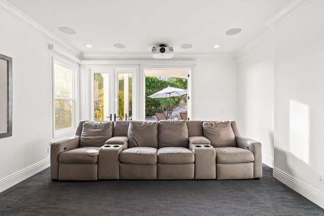 13092 Harwick Lane, San Diego, CA 92130