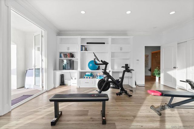 13092 Harwick Lane, San Diego, CA 92130