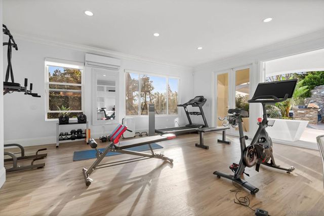 13092 Harwick Lane, San Diego, CA 92130