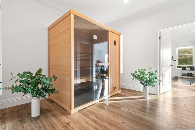 13092 Harwick Lane, San Diego, CA 92130