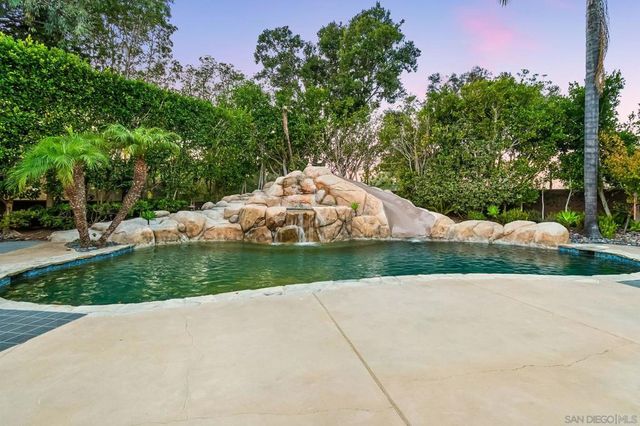 13092 Harwick Lane, San Diego, CA 92130