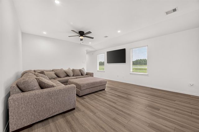 2074 Legacy Hills Drive, Houston, TX 77067