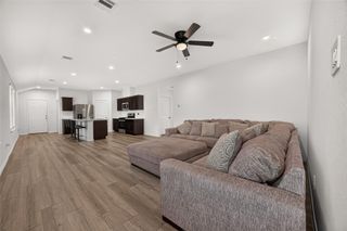 2074 Legacy Hills Drive, Houston, TX 77067