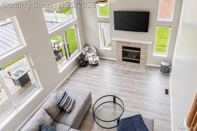 29516 Hunter Street, Trenton, MI 48183