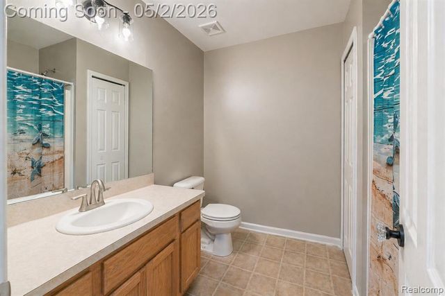 29516 Hunter Street, Trenton, MI 48183