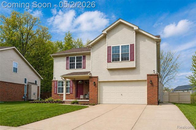 29516 Hunter Street, Trenton, MI 48183