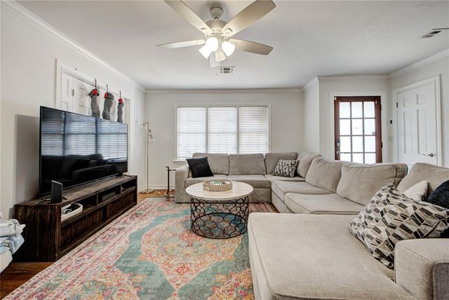 1523 S Pickard, Norman, OK 73072