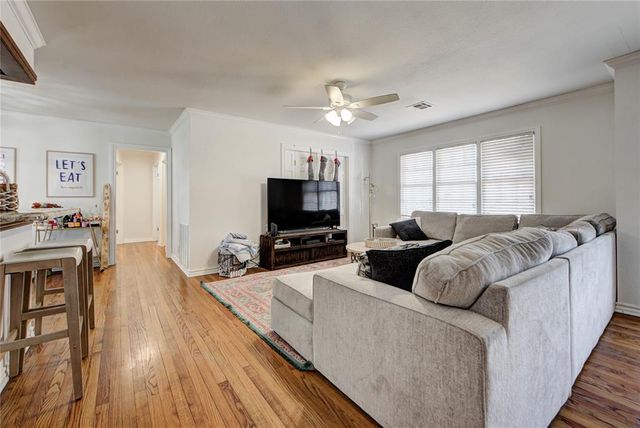 1523 S Pickard, Norman, OK 73072