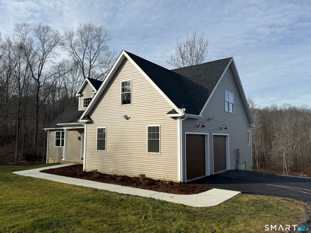 117 Colchester Avenue, East Hampton, CT 06424