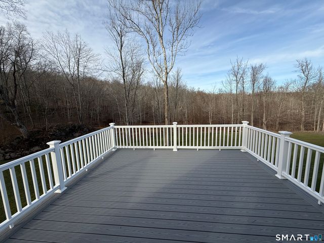 117 Colchester Avenue, East Hampton, CT 06424