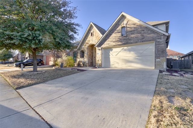 2525 Open Range Drive, Fort Worth, TX 76177