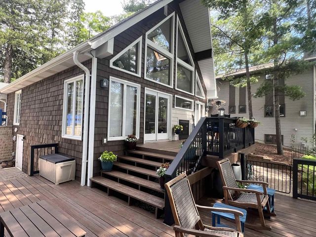 N2541 CLEGHORN ROAD, Waupaca, WI 54981
